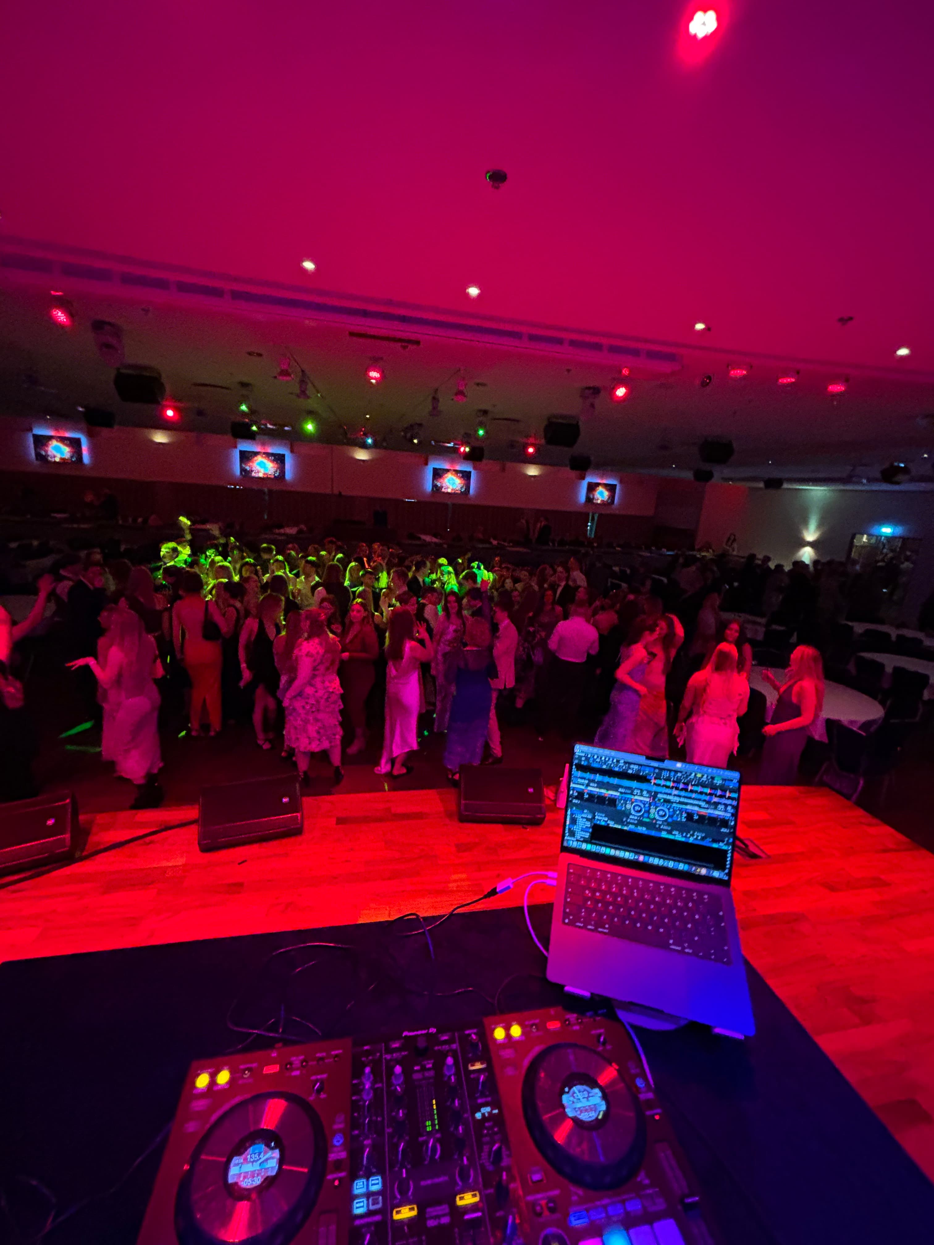Mynd úr myndasafni DJ SAKKI